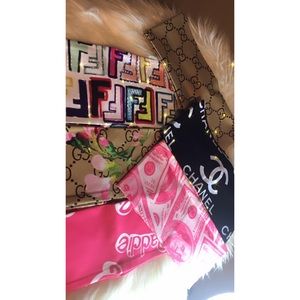 DESIGNER HANDBANDS💕